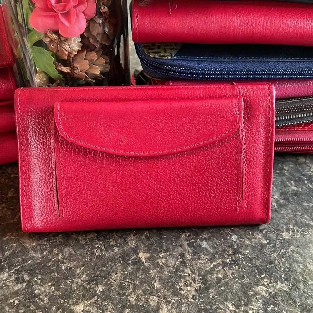 Wallet - Picture 2 of 6